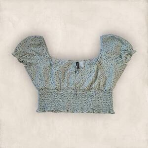 H&M Divided Green Floral Puff-Sleeved Smocked Cropped Blouse Large